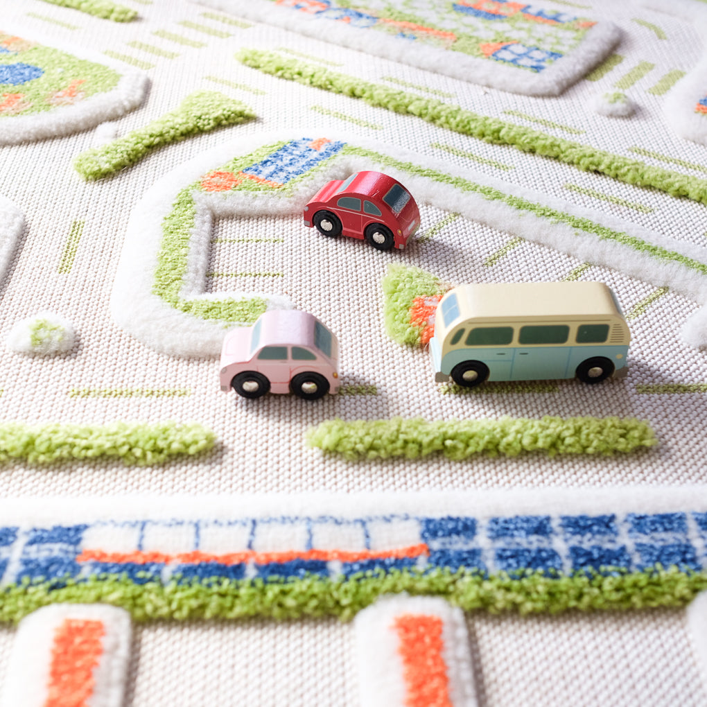 Le Toy Van Retro Metro Car Set - UrbanBaby shop